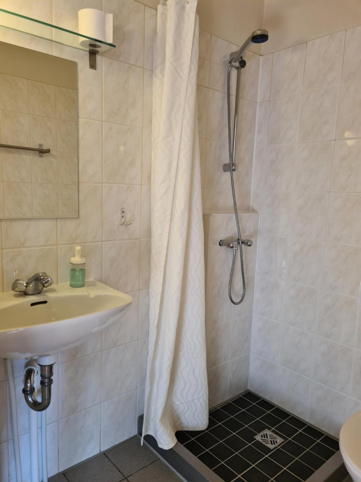 Hotel Hvitserkur 크밤스타웅기 외부 사진